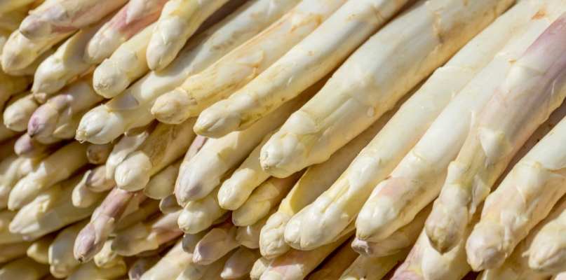 Arrivage d'asperges